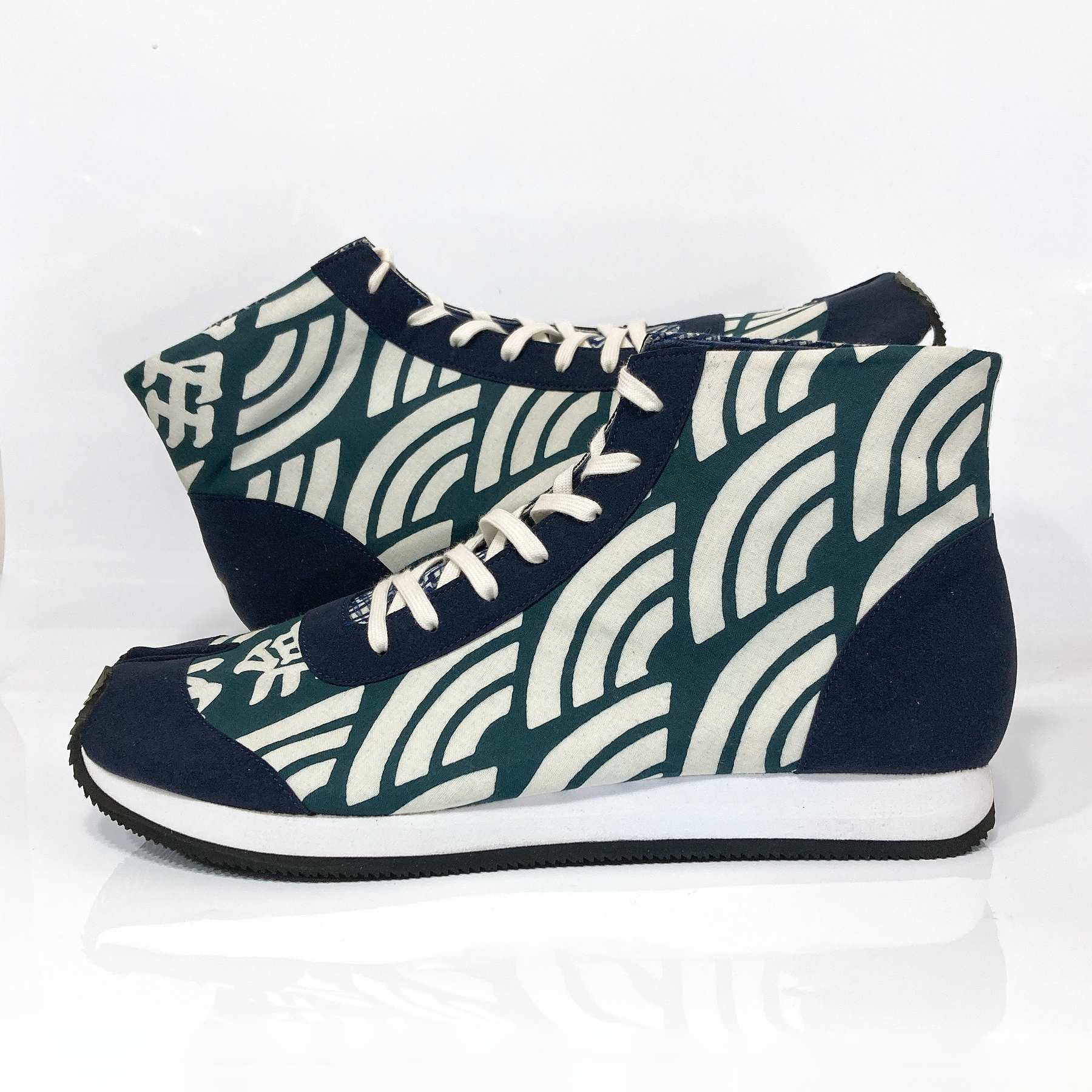 Ninja Tabi Shoes — Wave Green (No.12 / 29cm) – Indigo Ninja Tokyo