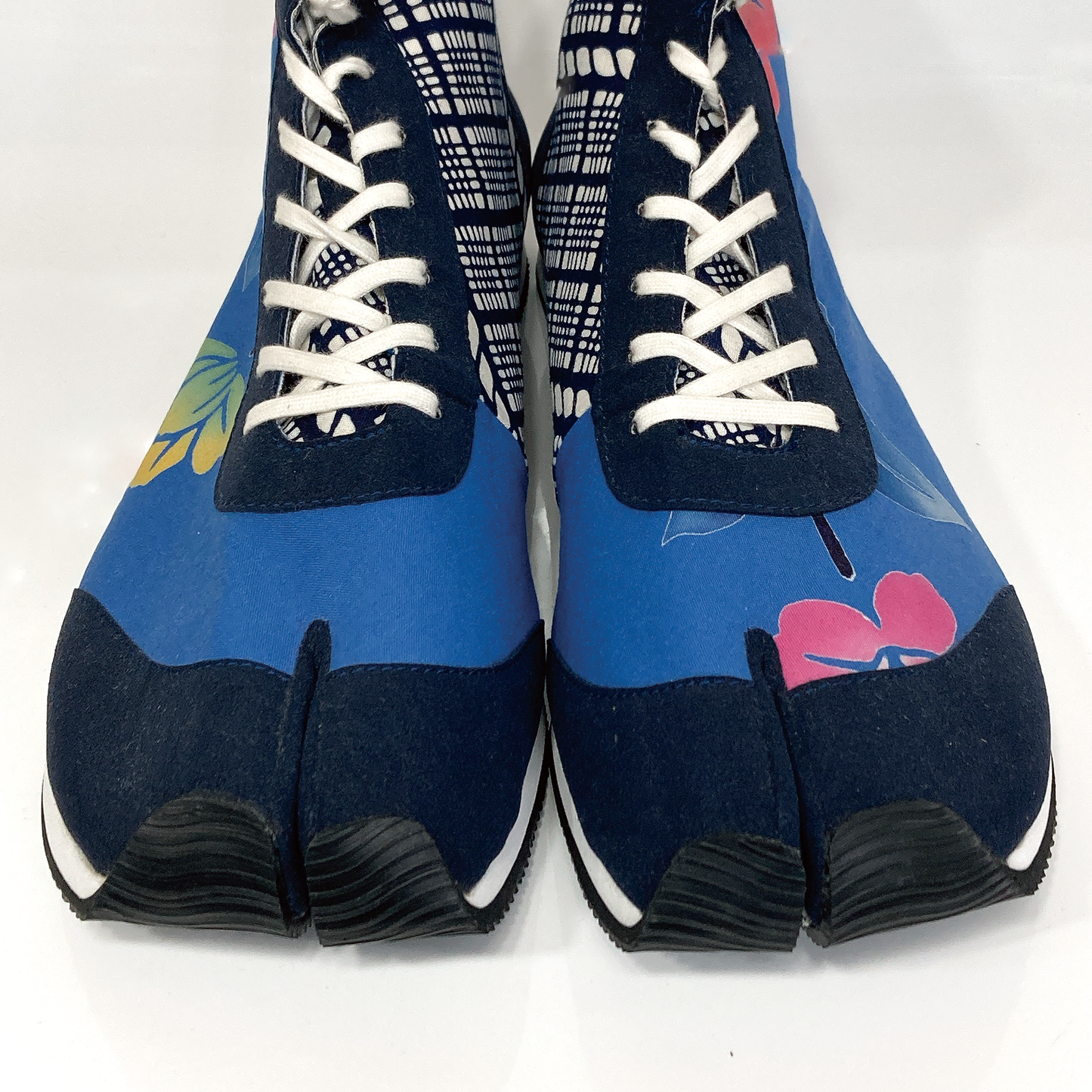 Ninja Tabi Shoes ー Flare Sky Hibiscus (No.20 / 28cm)