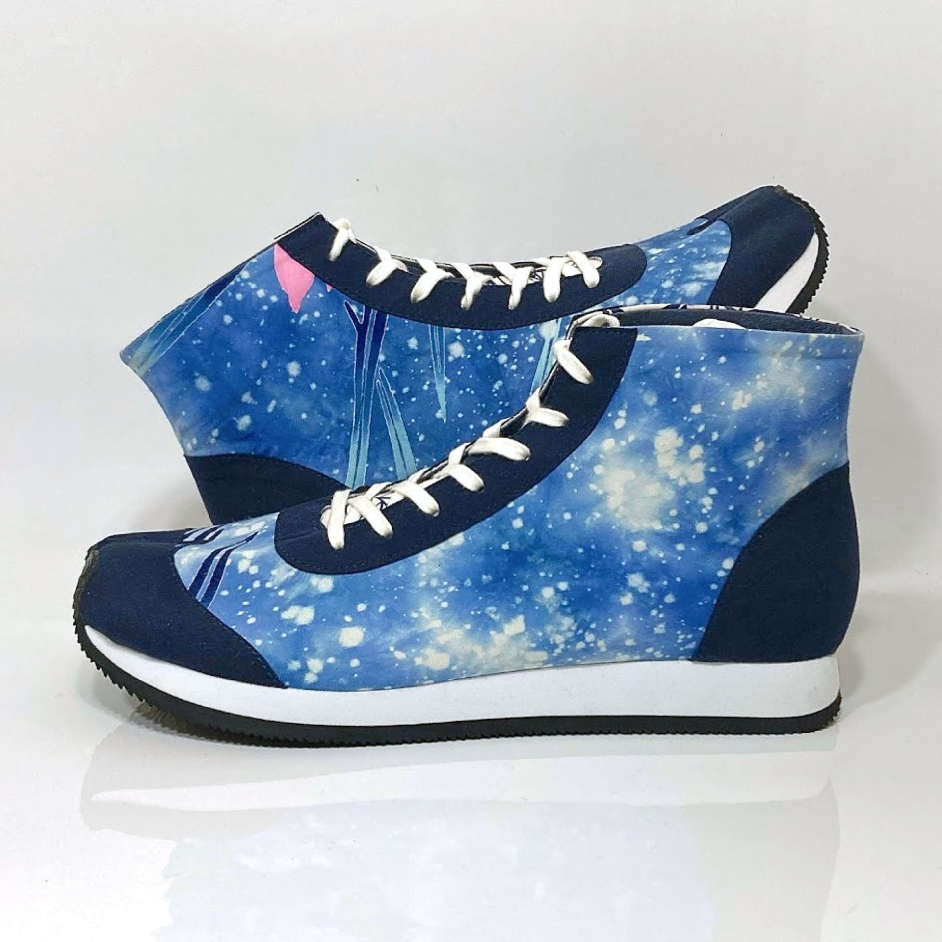 tabiさん  0614 Ninja Tabi Shoes — Flare Water Iris (No.34 / 27cm) – Indigo Ninja